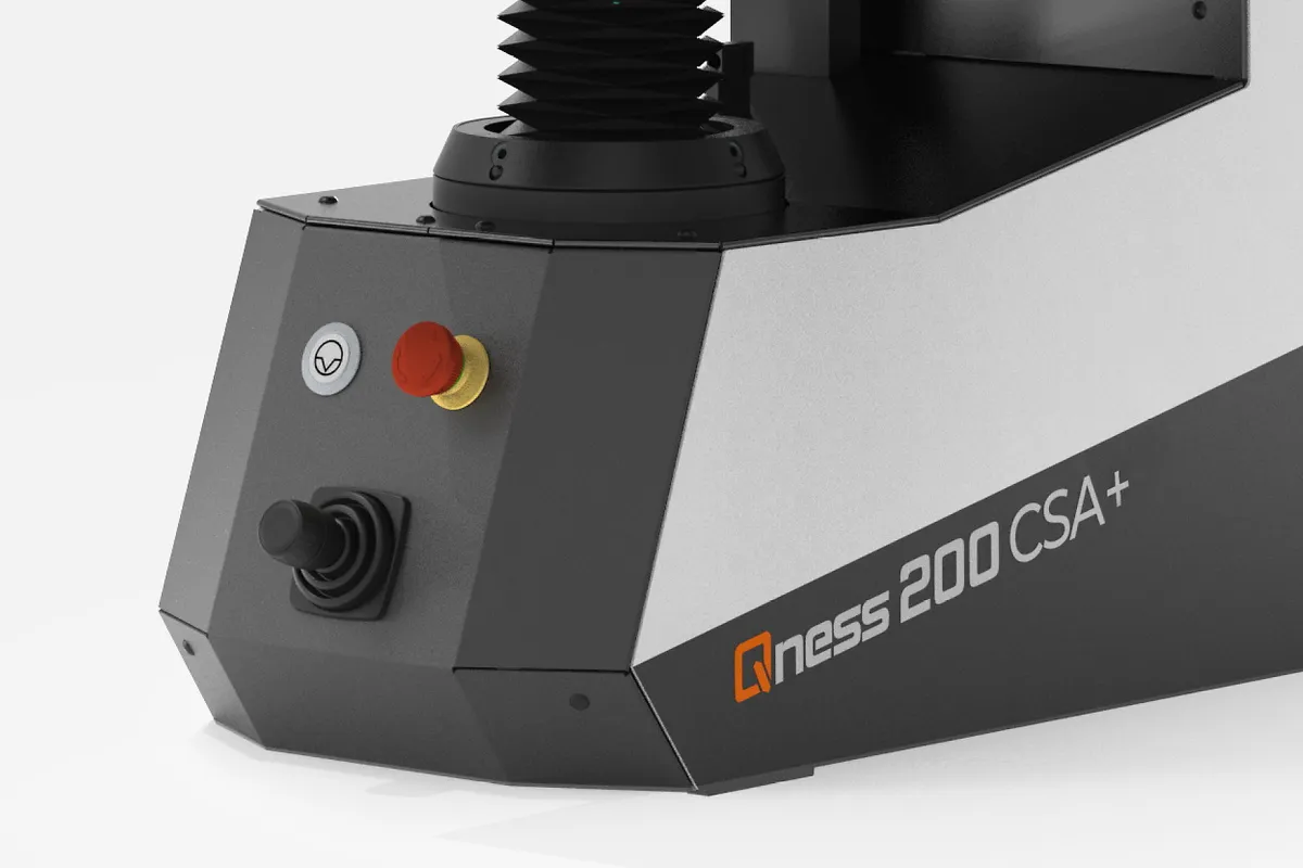 Durometro con cambiador de herramienta marca QATM